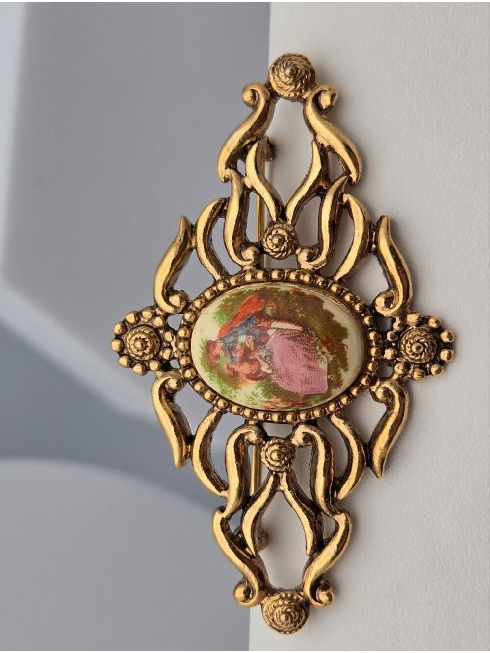 Victorian Style Cameo Bar Brooch Courting Couple Porcelain Gold Tone 2.5" - Picture 5 of 12